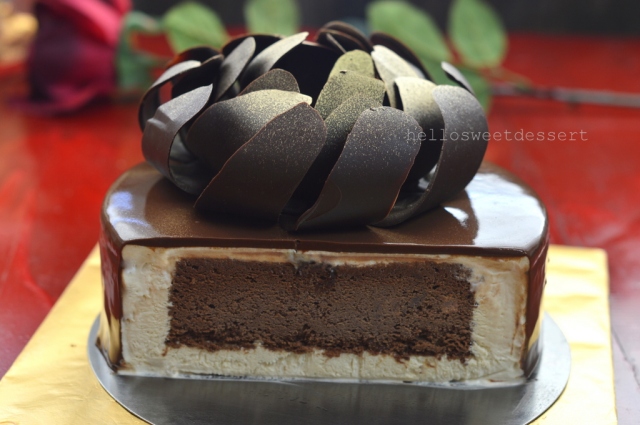 Coffee mousse chocolate cake10
